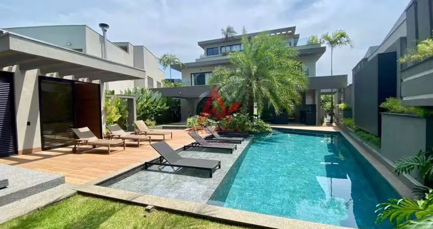 Casa Alto Padrão com 7 suítes a venda em Riviera de São Lourenço Próximo ao Golf