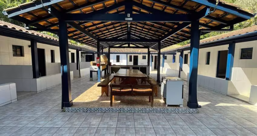 Pousada com 14 suítes e restaurante a poucos passos da praia do pereque-açú em ubatuba/sp.