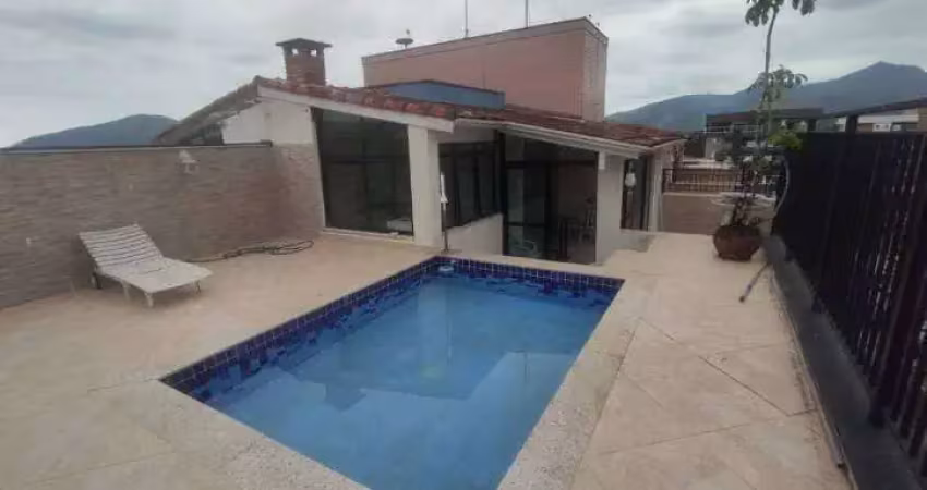 Apartamento à venda no bairro Umuarama em Ubatuba/SP