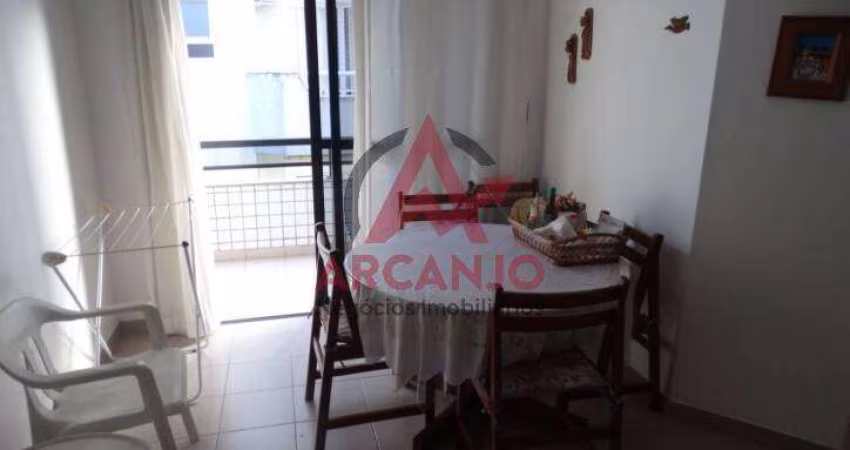 Excelente apartamento com área útil de 86m² no centro de Ubatuba.
