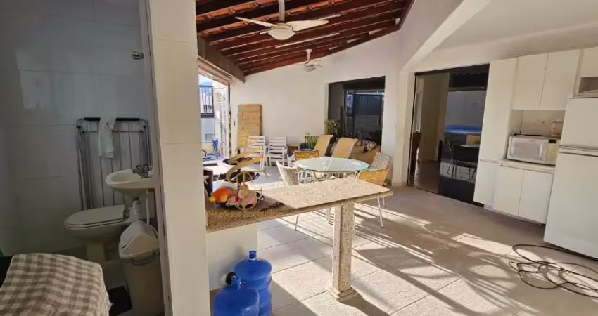 Cobertura à venda no guarujá – praia da enseada  condomínio costa azul – a apenas 900 metros do mar!