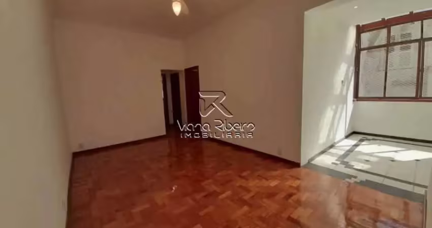 Apartamento com 2 quartos à venda na Rua Canavieiras, Grajaú, Rio de Janeiro
