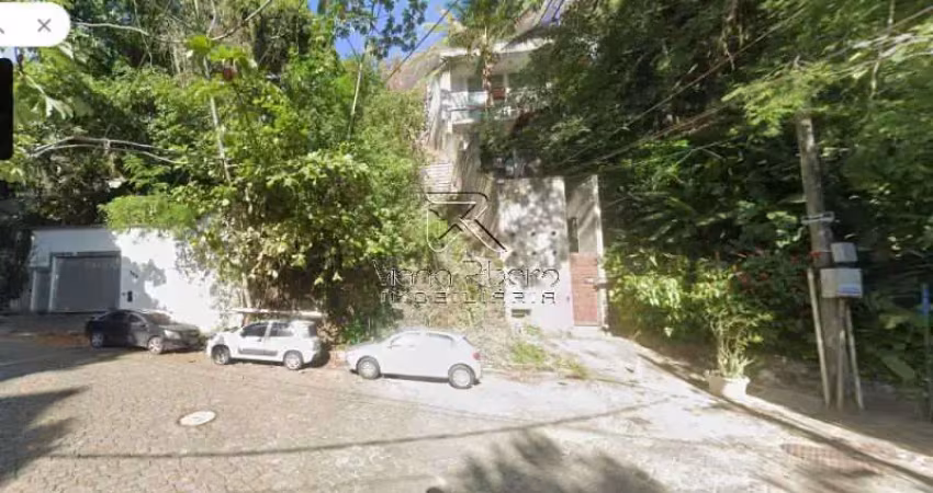Terreno à venda na Rua Vitória Régia, Lagoa, Rio de Janeiro