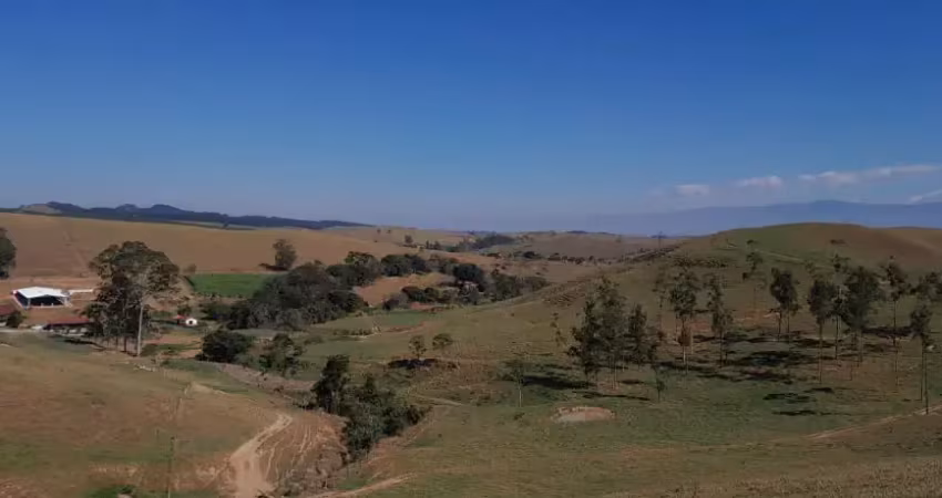 Fazenda com 2 salas à venda no São Roque, Aparecida 