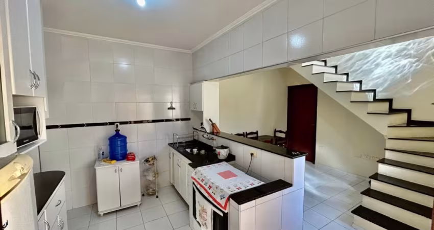 Linda Casa Assobradada no 31 de Março
