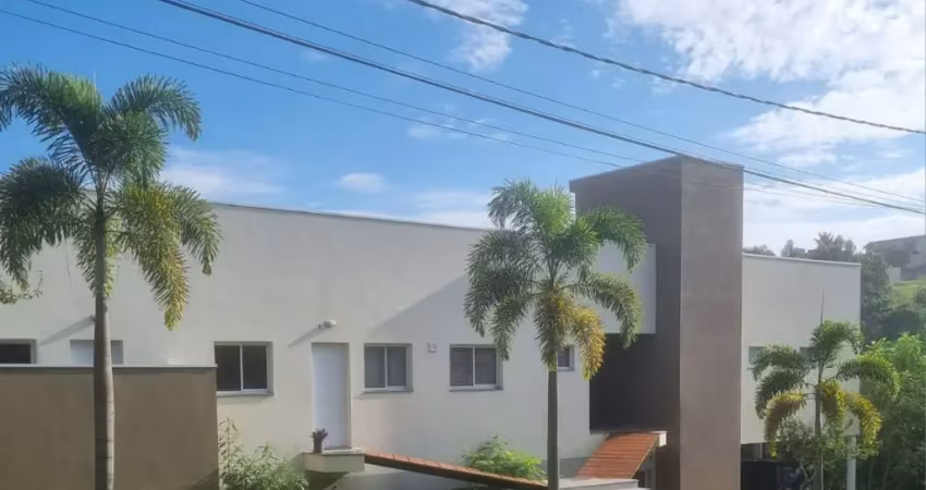 Mirante - sobrado com possibilidade de acomodar a família e os pais