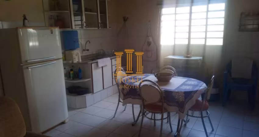 Chácara 2 suítes com 3000m² no Itaim em Taubaté - CH676