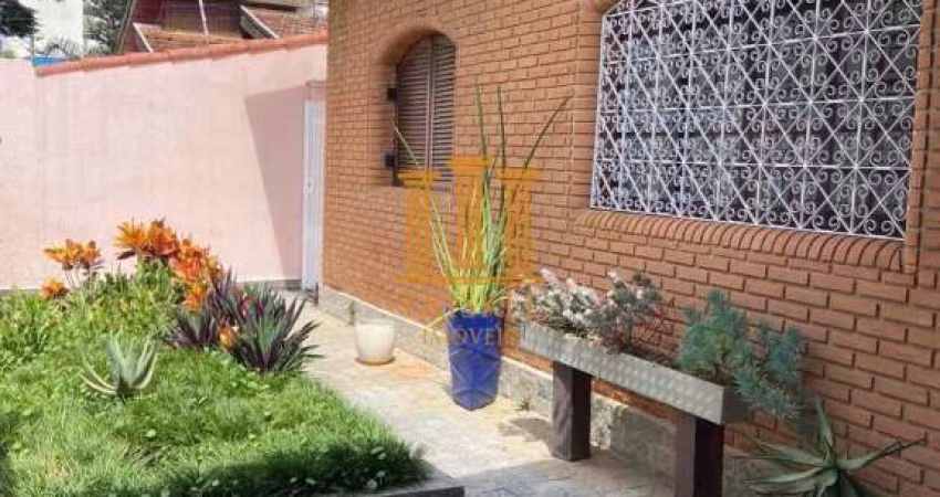 Casa 3 Dorm com 2 suítes Piscina e edícula no Jardim Das Nações em Taubaté - CA825