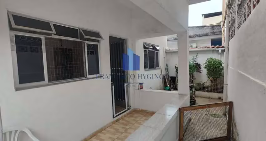Casa para venda em volta redonda, aterrado, 2 dormitórios, 1 banheiro