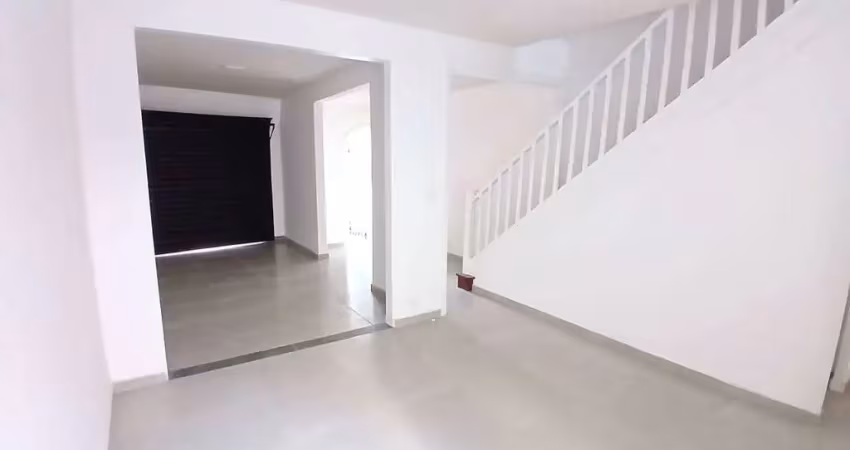Excelente imóvel, comercial e residencial, 2 dorm, 2 banh, sem vaga, 110m.