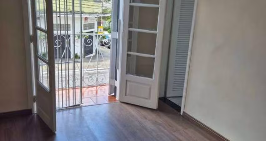 Excelentes salas comerciais no Cambuci, 80m² s/vaga