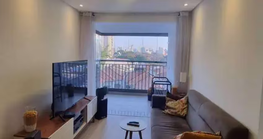 Excelente apartamento, 2 dorm, sendo 1 suíte, 1 vaga, 57m