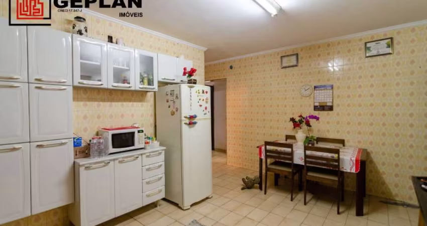 Casa terreá 3 quartos 3 vagas -Aguá Funda