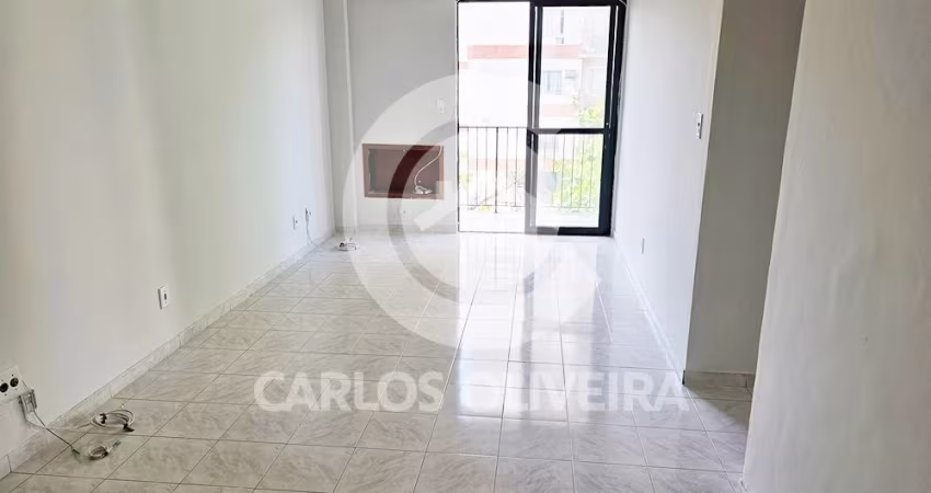 Vendo apartamento 2 quartos a 50m Norte Shopping Bairro Cachambi RJ