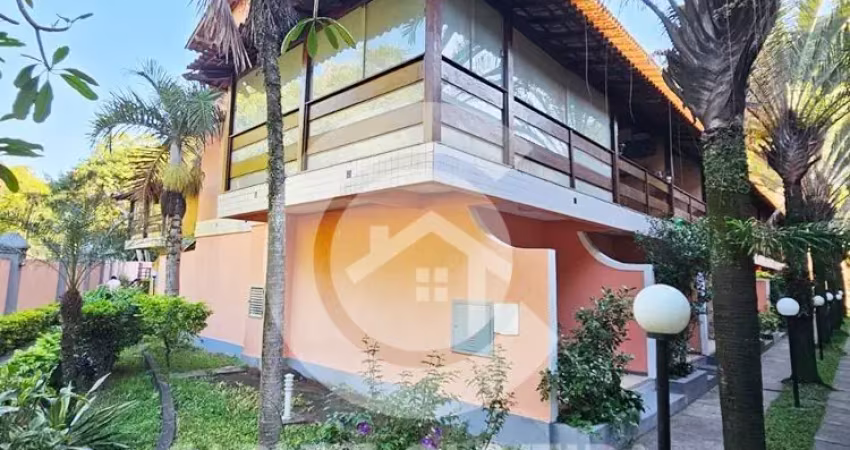 Casa a venda de condominio com 4 quartos 1 vaga estrad. do catonho rj