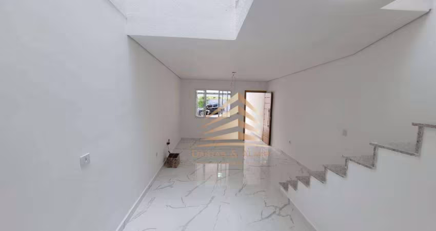 Sobrado com 3 dormitórios 3 suites  à venda, 140 m² por R$ 795.000 - Vila Santa Clara - São Paulo/SP