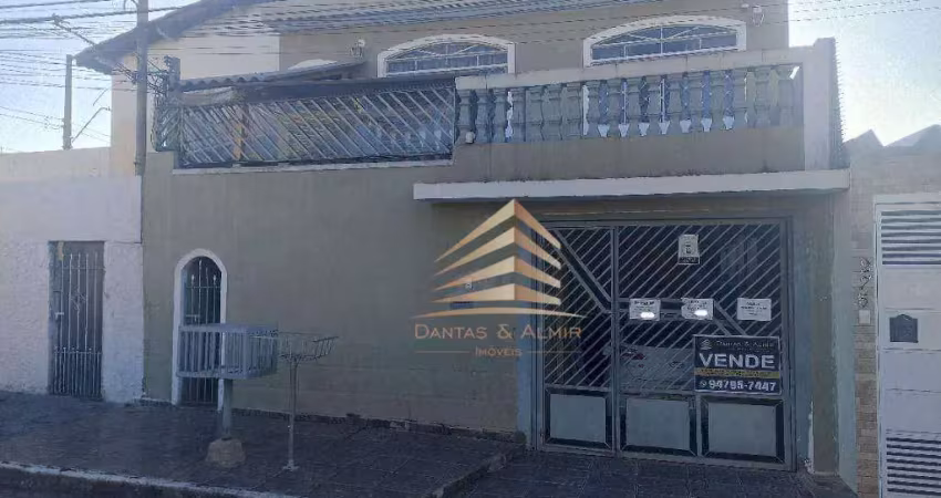 Casa com 6 dormitórios à venda, 310 m² por R$ 880.000,00 - Jardim São Francisco - Guarulhos/SP