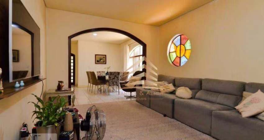 Casa à venda, 250 m² por R$ 1.850.000,00 - Vila Augusta - Guarulhos/SP
