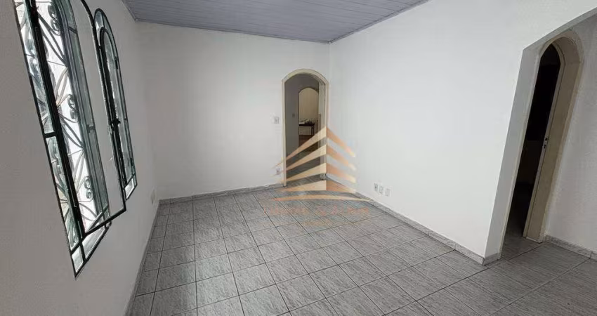 Casa com 2 dormitórios para alugar, 300 m² por R$ 3.650,00/mês - Jardim Vila Galvão - Guarulhos/SP