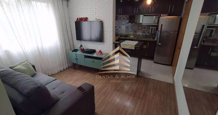 Apartamento com 2 dormitórios à venda, 45 m² por R$ 280.000,00 - Cocaia - Guarulhos/SP
