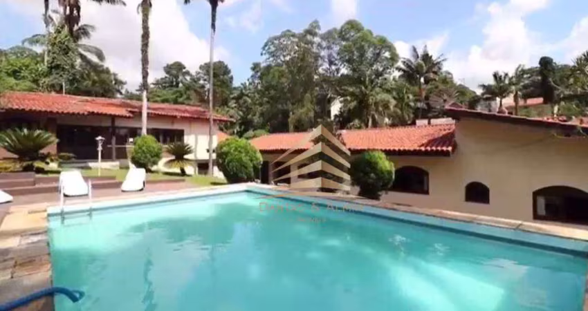 Casa com 3 dormitórios à venda, 534 m² por R$ 2.500.000,00 - Tremembé - São Paulo/SP
