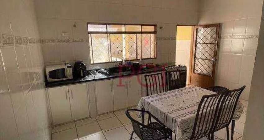 Casa com 3 dormitórios à venda, 121 m² por R$ 350.000 - Jardim Anhangüera - Ribeirão Preto/SP