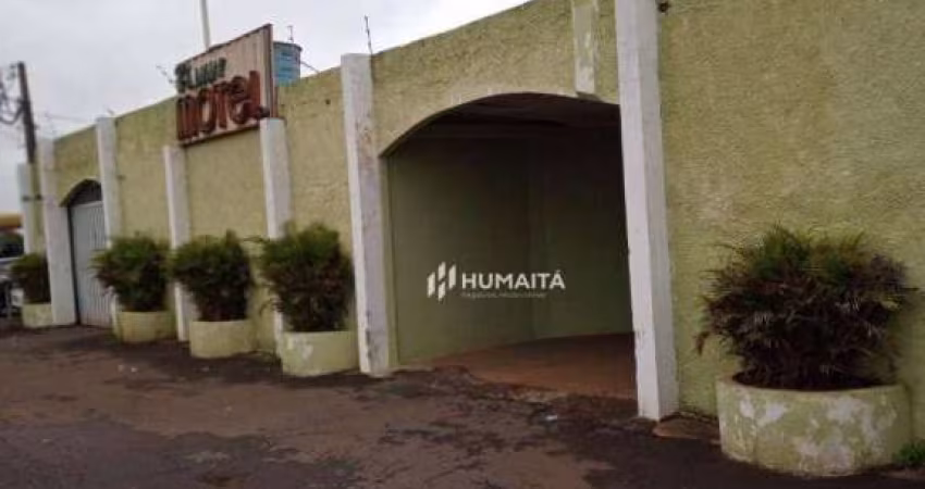 Área à venda, 2500 m² por R$ 2.200.000,00 - Indústrias Leves - Londrina/PR