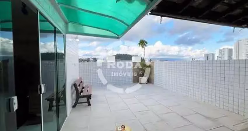 Cobertura à venda na Vila Belmiro em Santos-SP: 2 quartos, 2 suítes, piscina e garagem! Contate o corretor Vinicius Zelante agora!