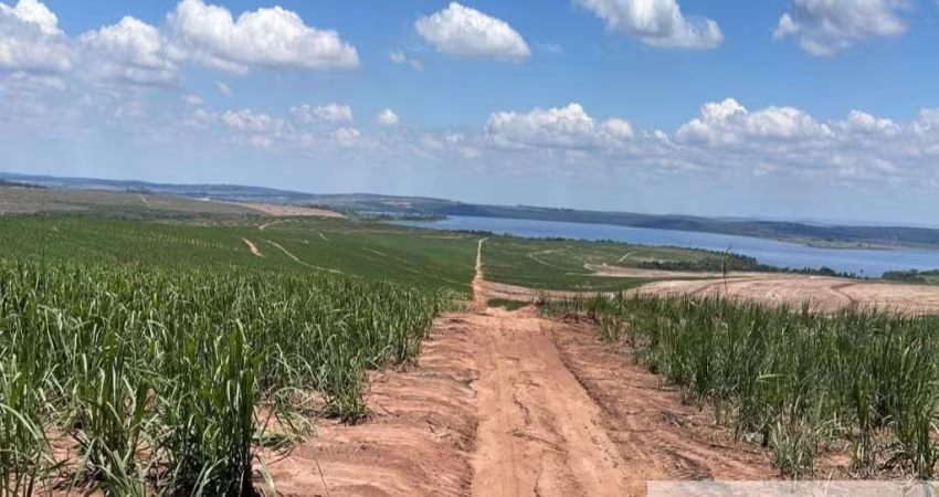 Fazenda à venda na Santa Maria da Serra, Centro, Santa Maria da Serra