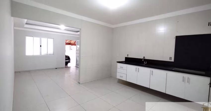 Casa em Condomínio em Salto SP no Cond Rio das Pedras com 3 dormitórios, sendo 1 suíte. Cond. c/ Piscina e Salão de Festas - Residencial Santo Stefano