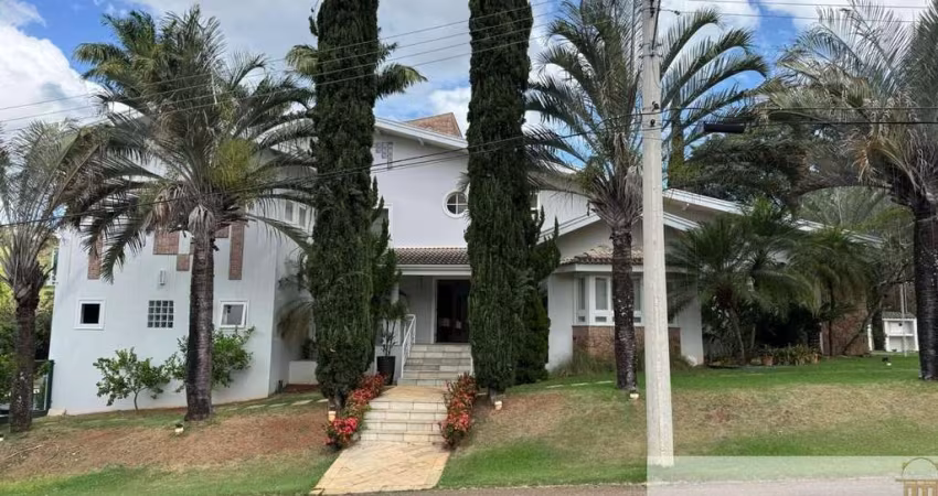 Residência de Luxo no Condomínio Campos de Santo Antônio em Itu-SP: 5 Quartos, 2 Suítes, Área Gourmet, Piscina e muito mais!