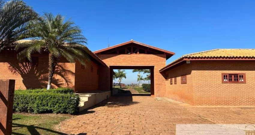 HARAS DE ALTO PADRÃO À VENDA NA REGIÃO DE TATUÍ/SP: 56 ALQUEIRES DE EXCELÊNCIA PARA CRIAÇÃO DE CAVALOS E AGRICULTURA