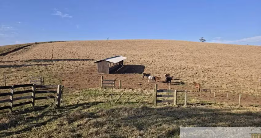 Excelente fazenda à venda em capão bonito/sp ? 70,49 alqueires, pasto formado, curral completo, represas e ótima localização