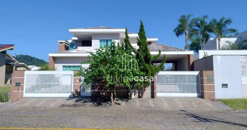 Casa com 3 dormitórios à venda, 320 m² por R$ 1.750.000,00 - Amizade - Jaraguá do Sul/SC