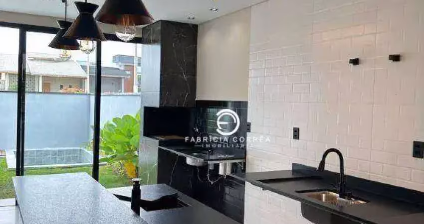 Casa moderna com piscina aquecida, área gourmet e suíte com closet