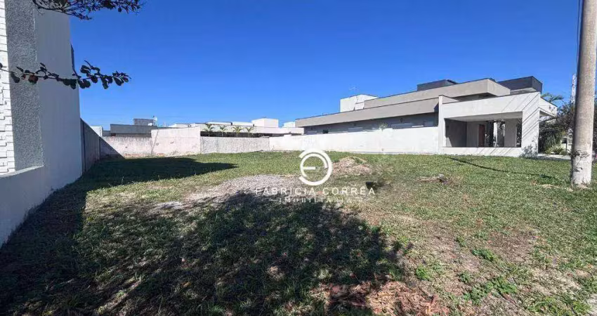 Terreno em condomínio fechado com estrutura de lazer completa