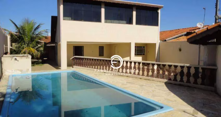 Casa espaçosa com 4 quartos, piscina e amplo espaço gourmet