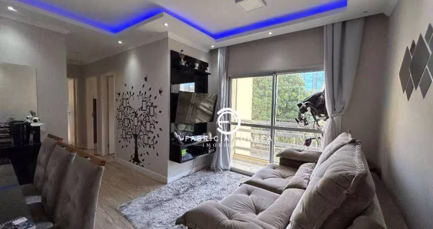 Apartamento mobiliado com 3 dormitórios e área de lazer completa