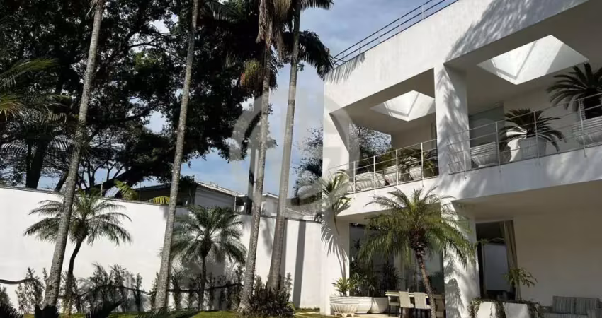 Casa com 4 quartos para alugar na Rua Argentina, Jardim América, São Paulo