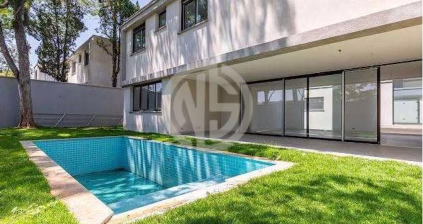 Casa Alto Padrão em Jardim Cordeiro, São Paulo/SP