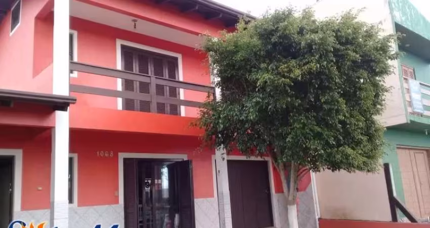 C119 Sobrado no centro de Mariluz/Imbé