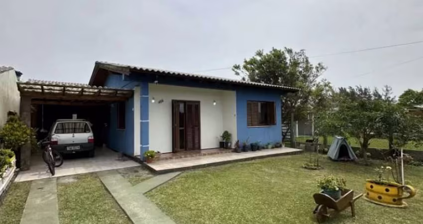 C339 Casa à venda, apenas 300 metros do mar/Imbé