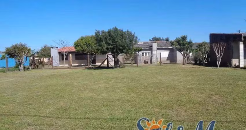 TH11 Lindo terreno, todo telado/Imbé
