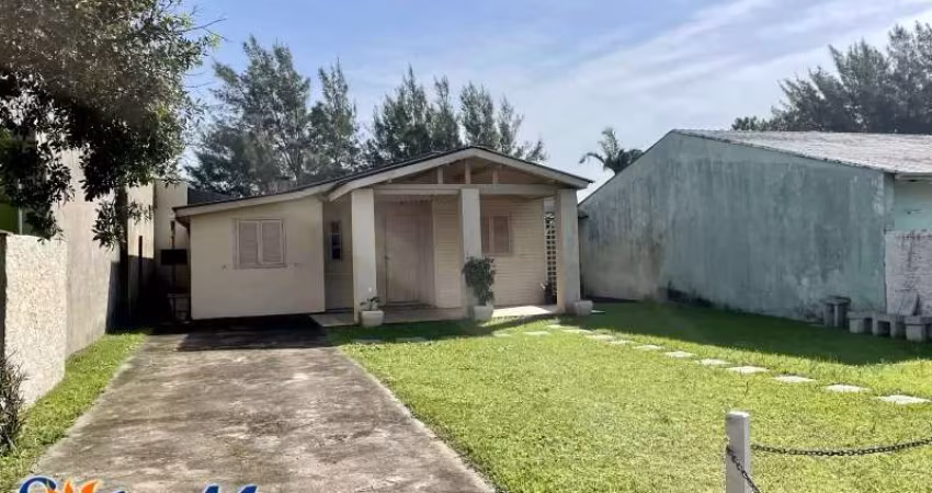C313 Casa mista à venda,  para o lado do mar/Imbé