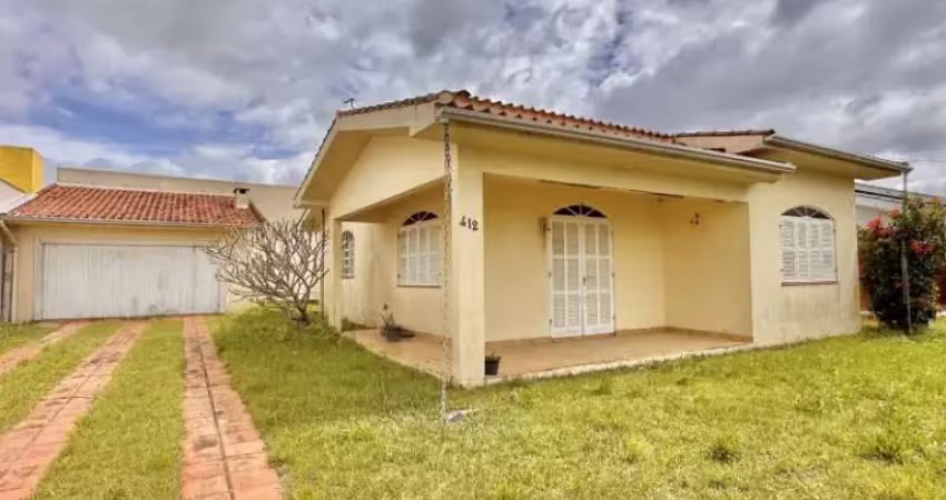 C203 imóvel exclusivo com 3 dormitórios em mariluz próximo ao mar!
