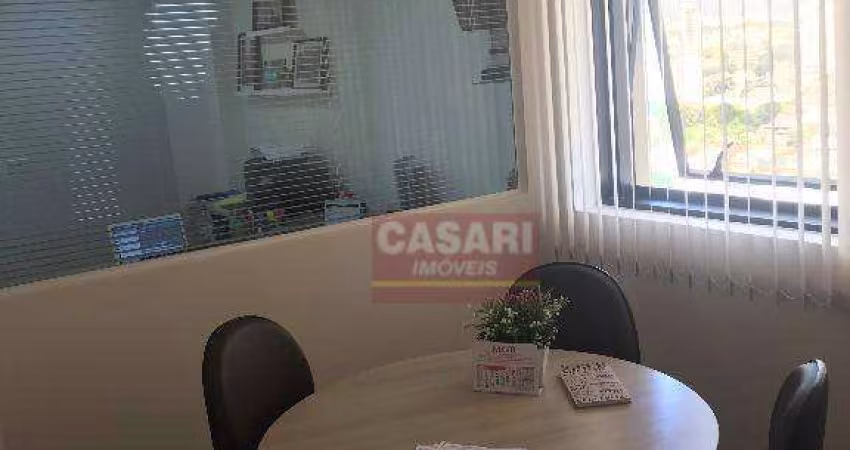 Sala à venda, 32 m² por R$ 210.000,00 - Paraíso - Santo André/SP