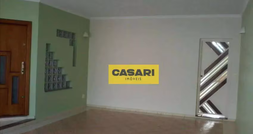 Sobrado com 3 dormitórios à venda, 246 m² - Campestre - Santo André/SP
