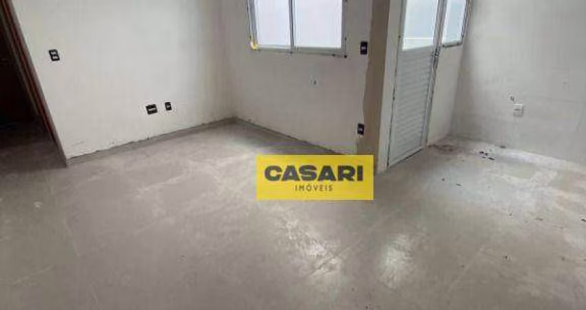 Apartamento com 2 dormitórios à venda, 49 m² por R$ 385.000,00 - Vila Eldízia - Santo André/SP