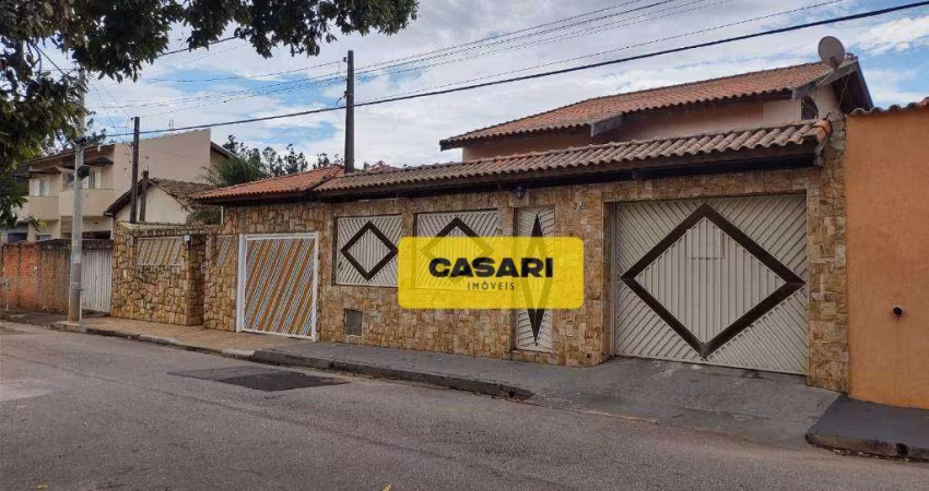 Sobrado à venda, 270 m² por R$ 660.000,00 - Centro - Boituva/SP