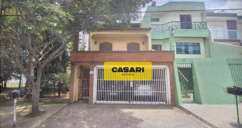 Sobrado com 3 dormitórios à venda, 204 m² - Nova Petrópolis - São Bernardo do Campo/SP